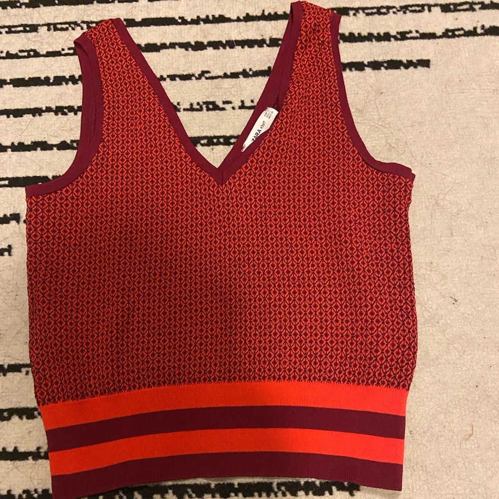 Zara Red Cardigan Shell or Top (never worn) New Without Tag in L